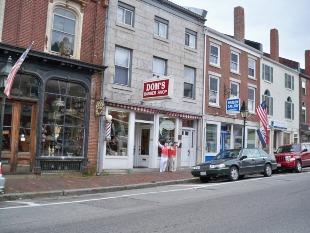 Doms barber shop exterior