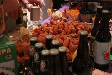 Beers and chicken wings